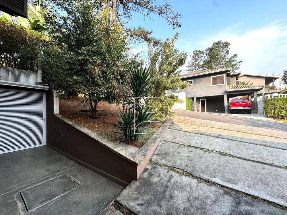 Casa de Condomínio à venda com 4 quartos, 288m² - Foto 4
