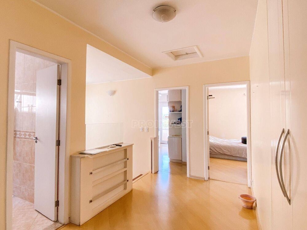 Casa de Condomínio à venda com 4 quartos, 261m² - Foto 4