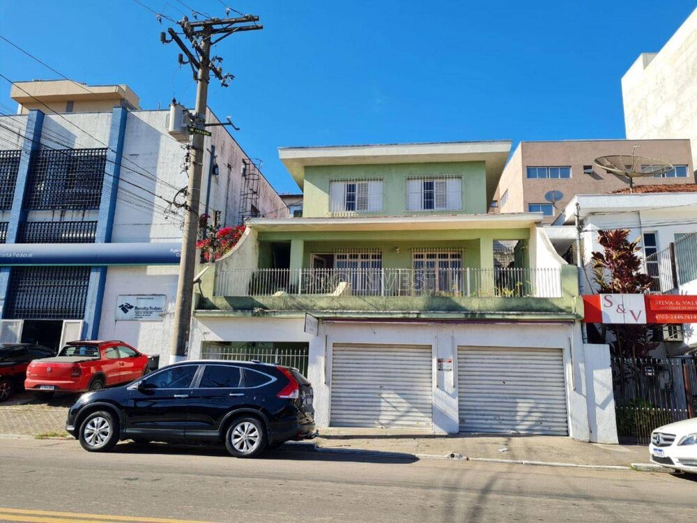 Casa, 3 quartos, 246 m² - Foto 1