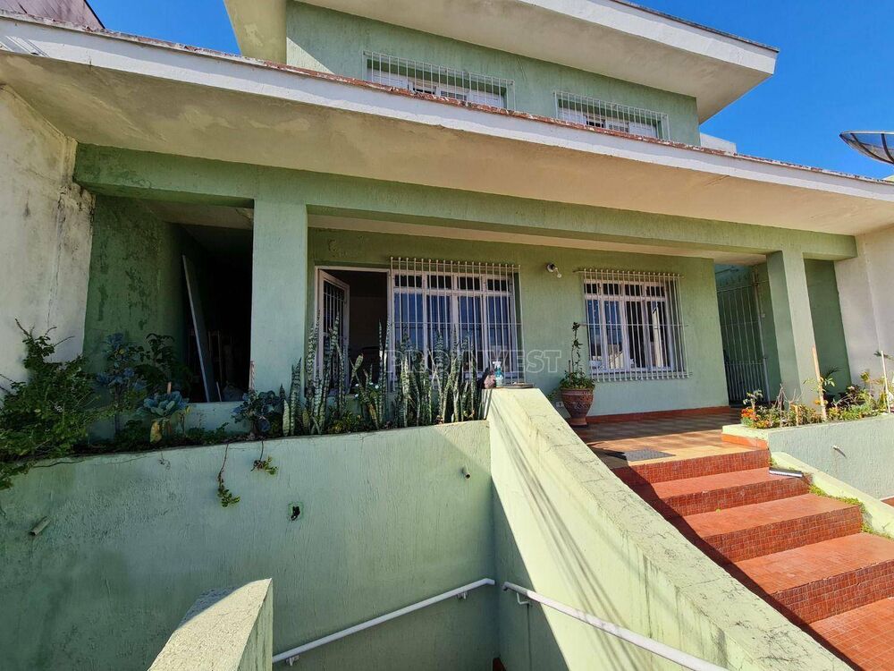 Casa, 3 quartos, 246 m² - Foto 2