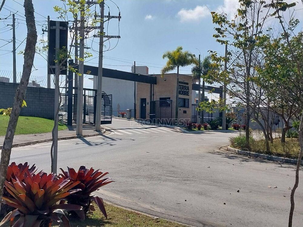 Loteamento e Condomínio, 125 m² - Foto 1