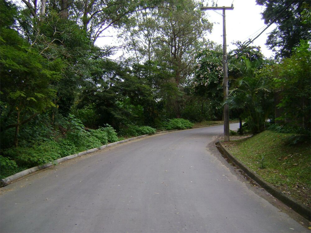 Loteamento e Condomínio, 2547 m² - Foto 1