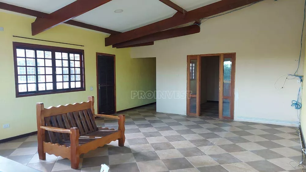 Casa de Condomínio à venda com 3 quartos, 222m² - Foto 2