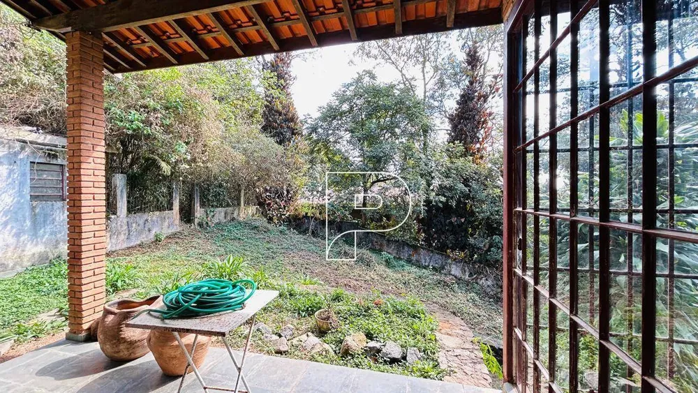 Chácara, 3 quartos, 1833 m² - Foto 9
