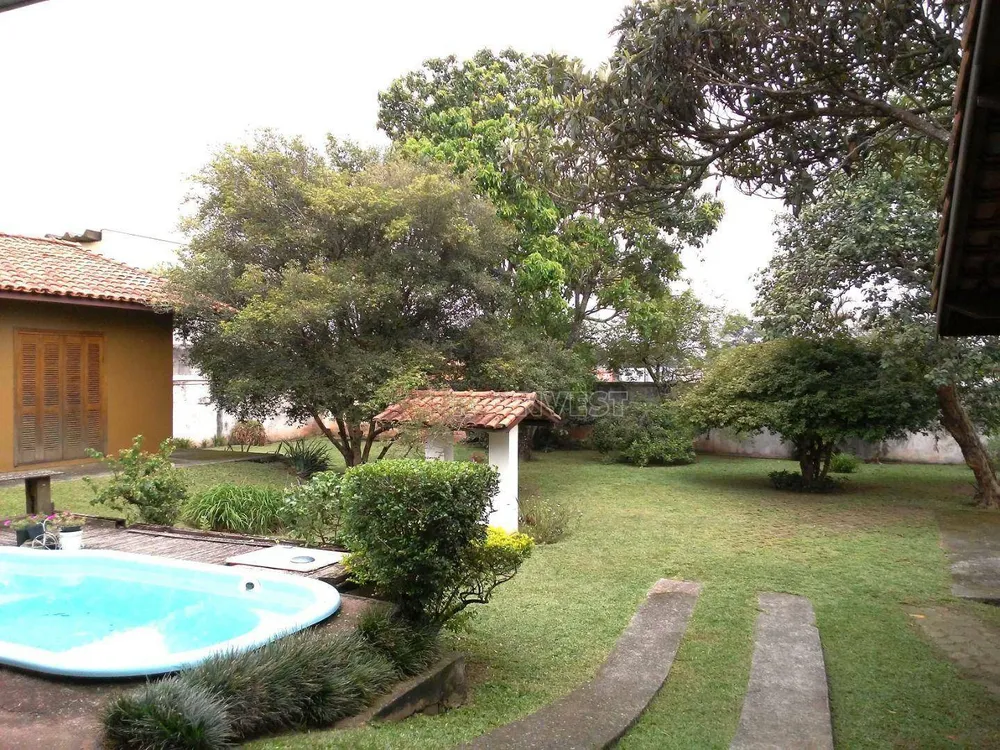 Casa, 5 quartos, 270 m² - Foto 1