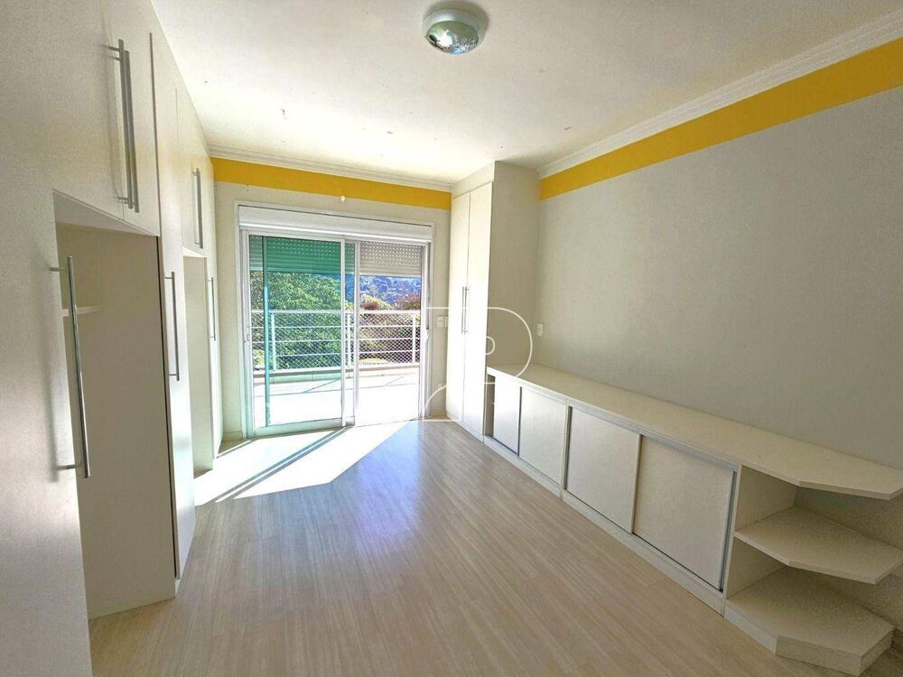 Casa de Condomínio à venda com 3 quartos, 340m² - Foto 3