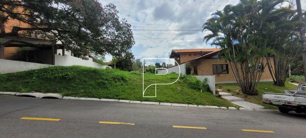 Loteamento e Condomínio, 600 m² - Foto 1