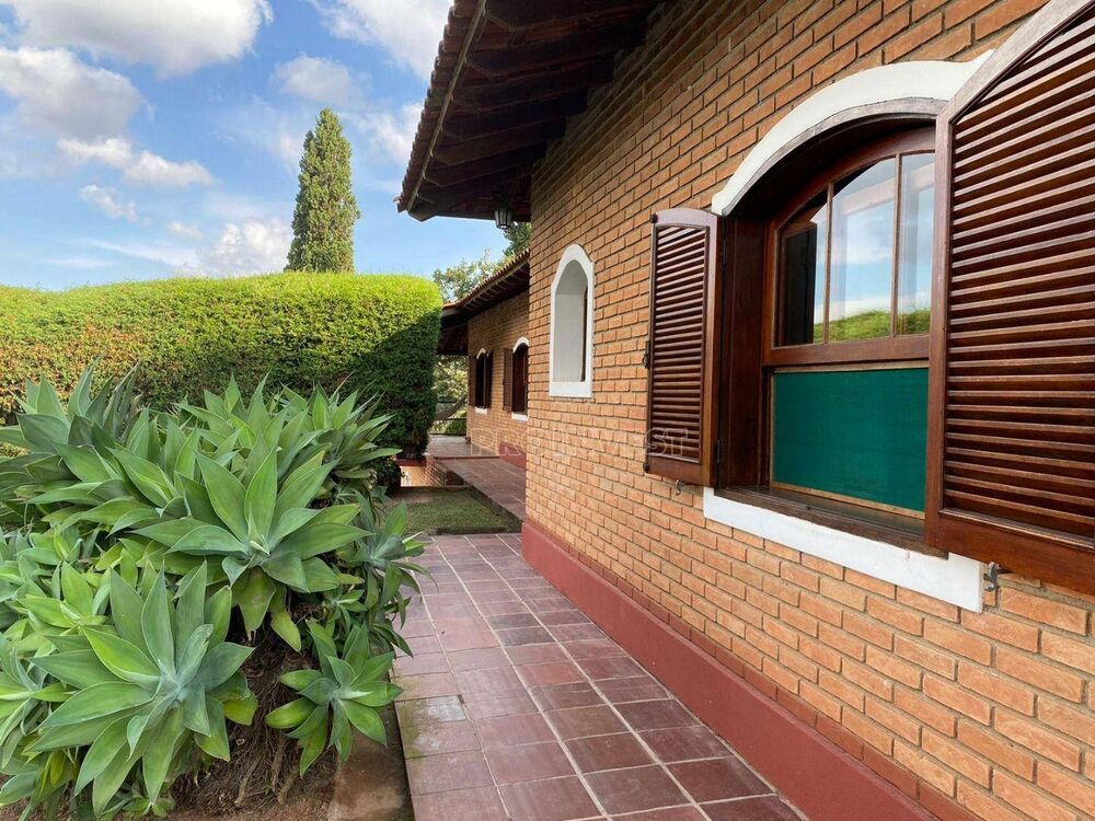 Chácara, 3 quartos, 2589 m² - Foto 8