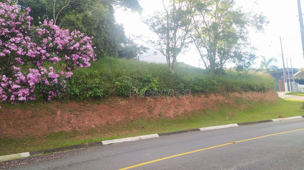 Loteamento e Condomínio, 582 m² - Foto 1