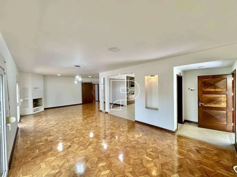 Casa, 3 quartos, 443 m² - Foto 1