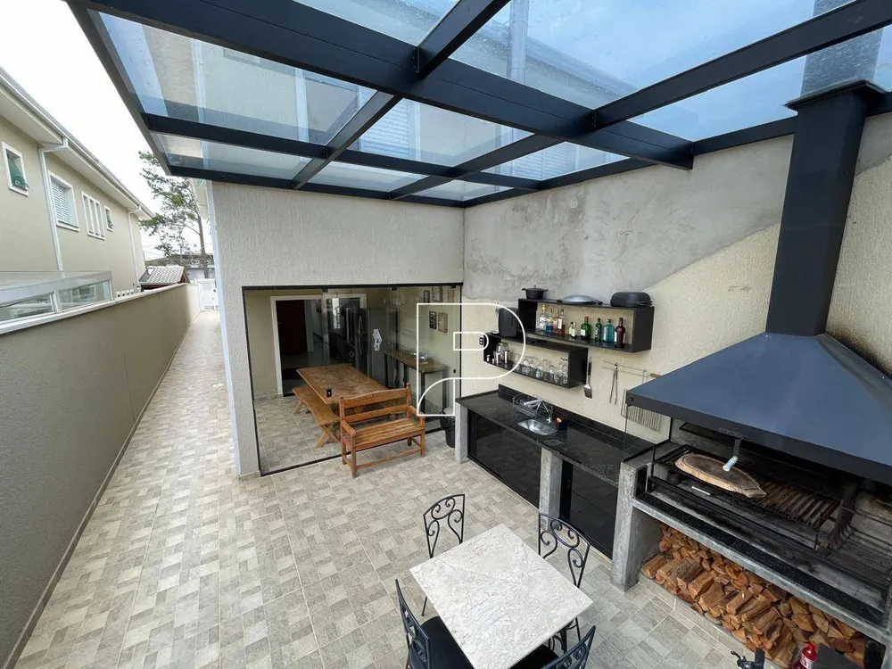 Casa, 3 quartos, 129 m² - Foto 1