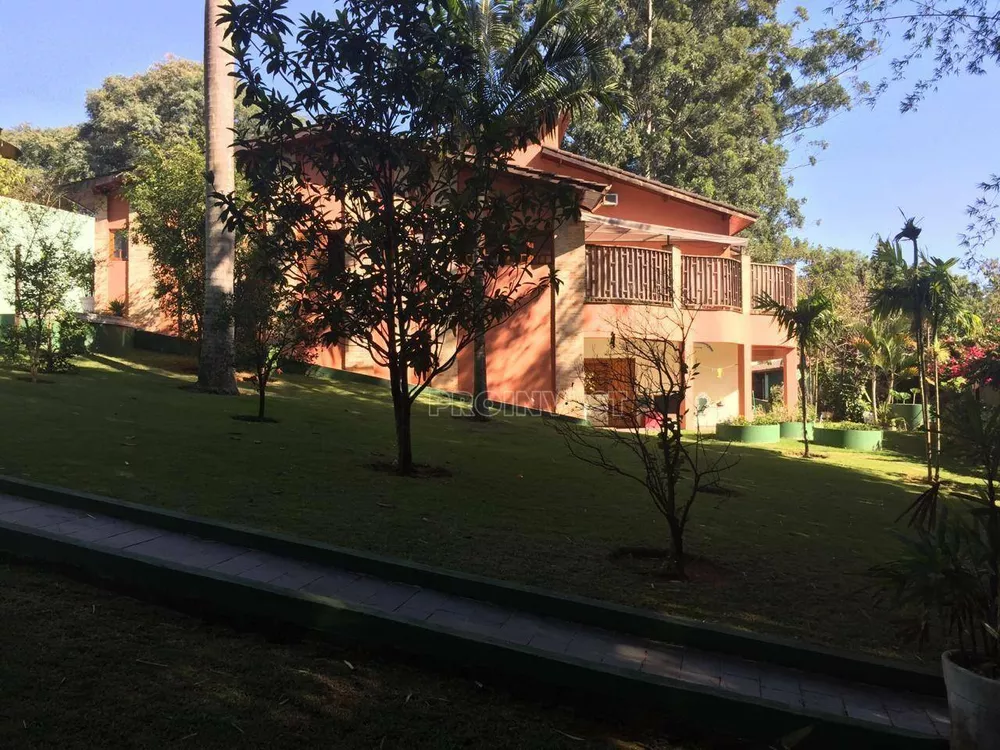 Casa de Condomínio à venda com 4 quartos, 488m² - Foto 2