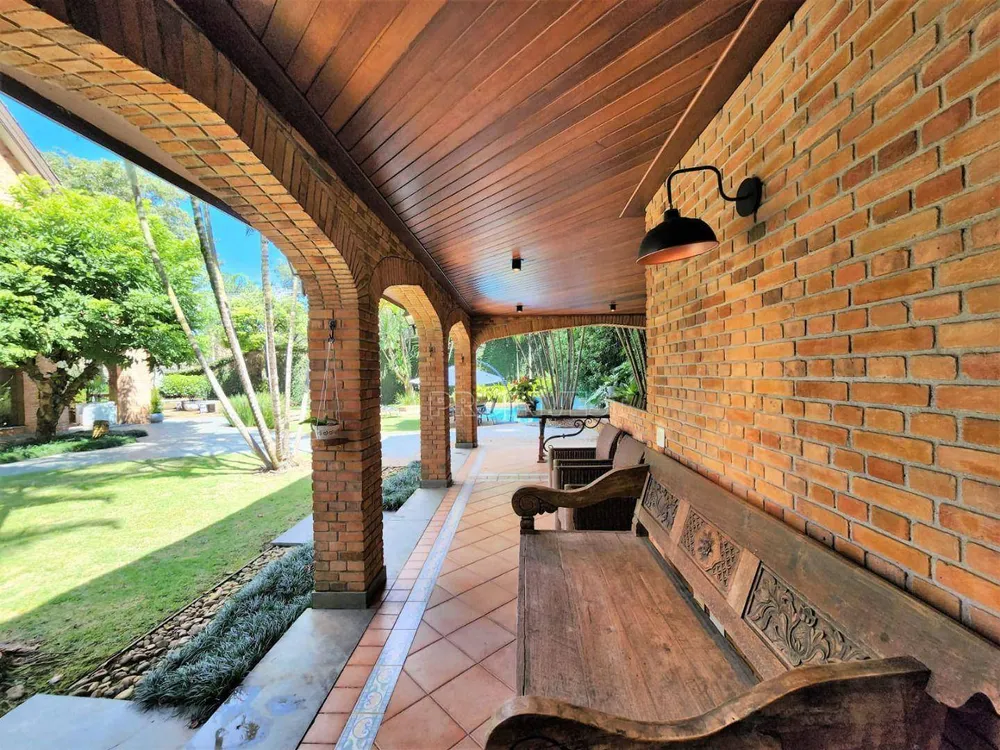 Casa, 4 quartos, 2091 m² - Foto 1