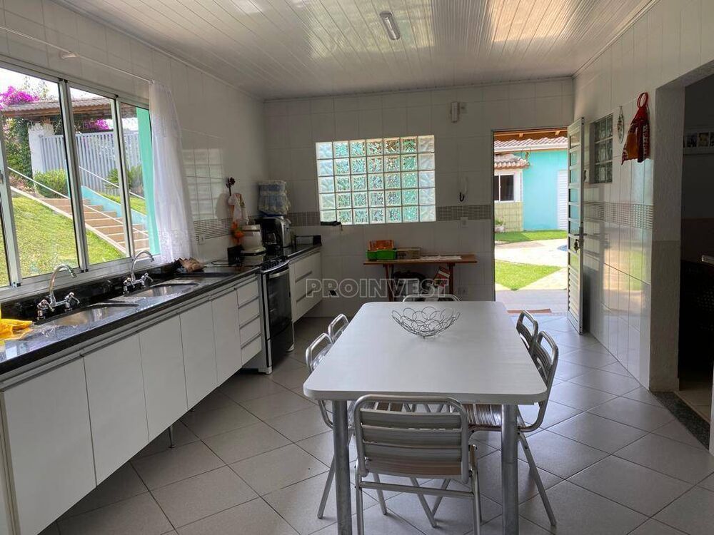 Casa, 5 quartos, 350 m² - Foto 1