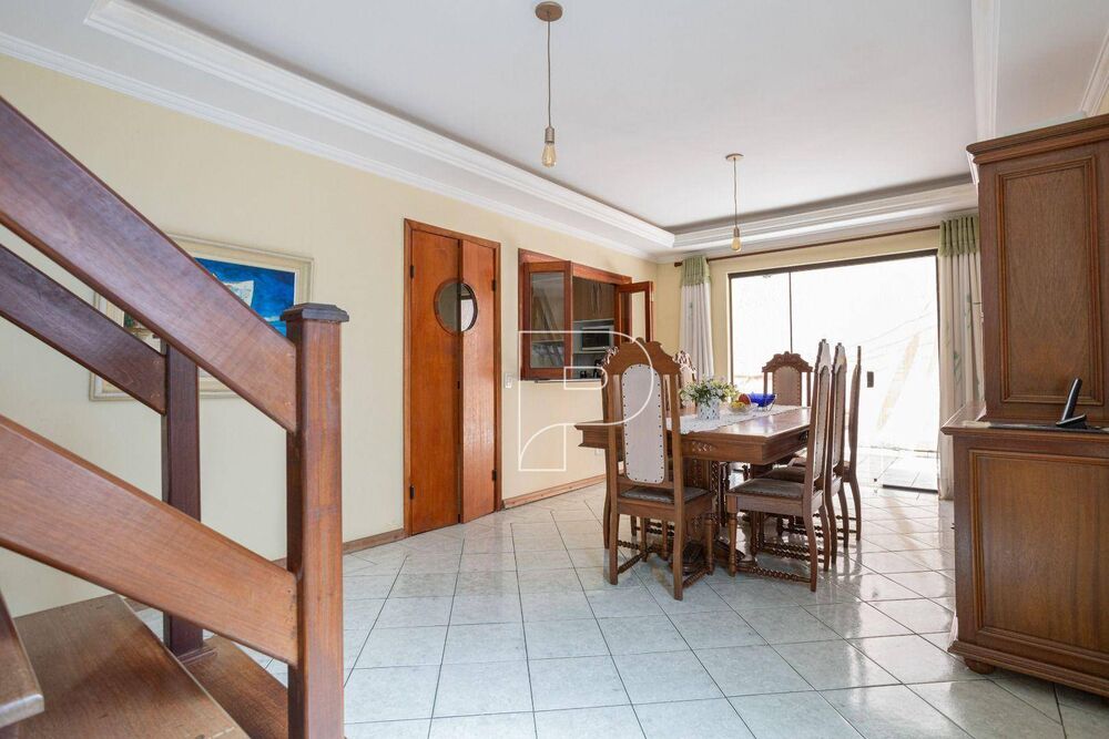 Casa de Condomínio à venda com 3 quartos, 308m² - Foto 4