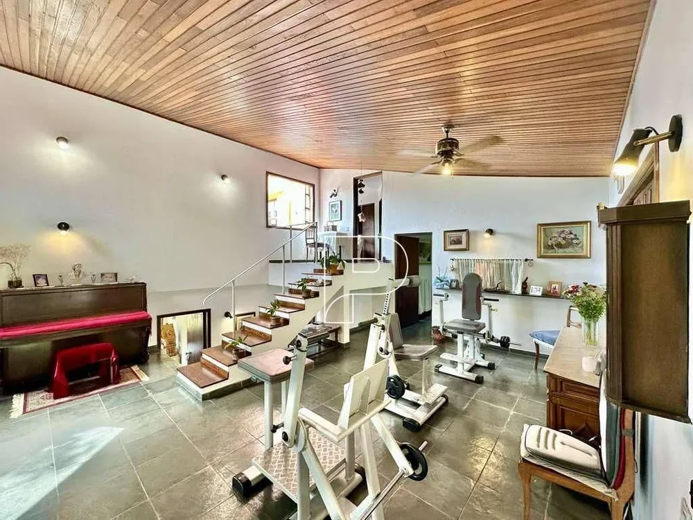 Casa, 4 quartos, 218 m² - Foto 2