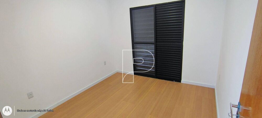 Casa de Condomínio à venda com 3 quartos, 220m² - Foto 5
