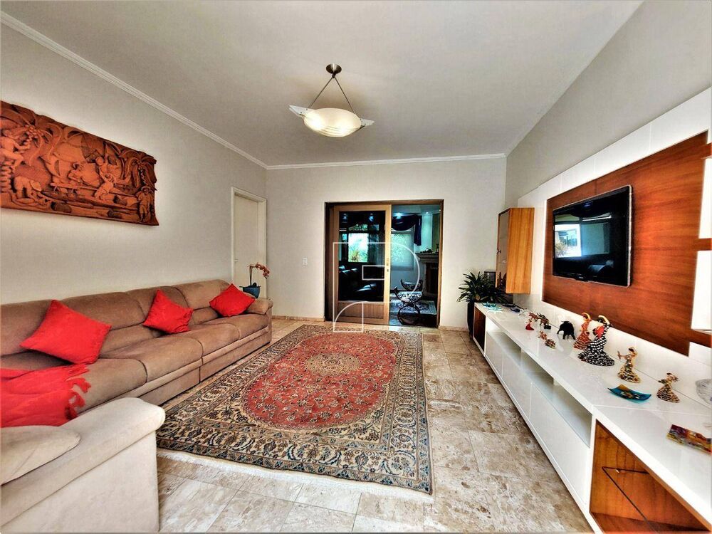 Casa de Condomínio à venda com 4 quartos, 956m² - Foto 2