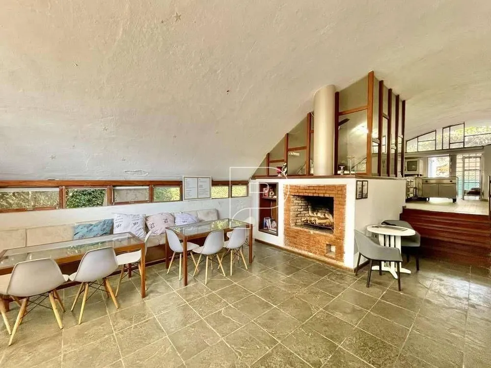 Casa, 4 quartos, 253 m² - Foto 2