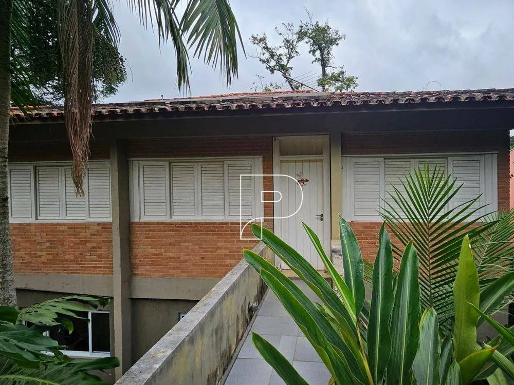 Casa, 3 quartos, 202 m² - Foto 1