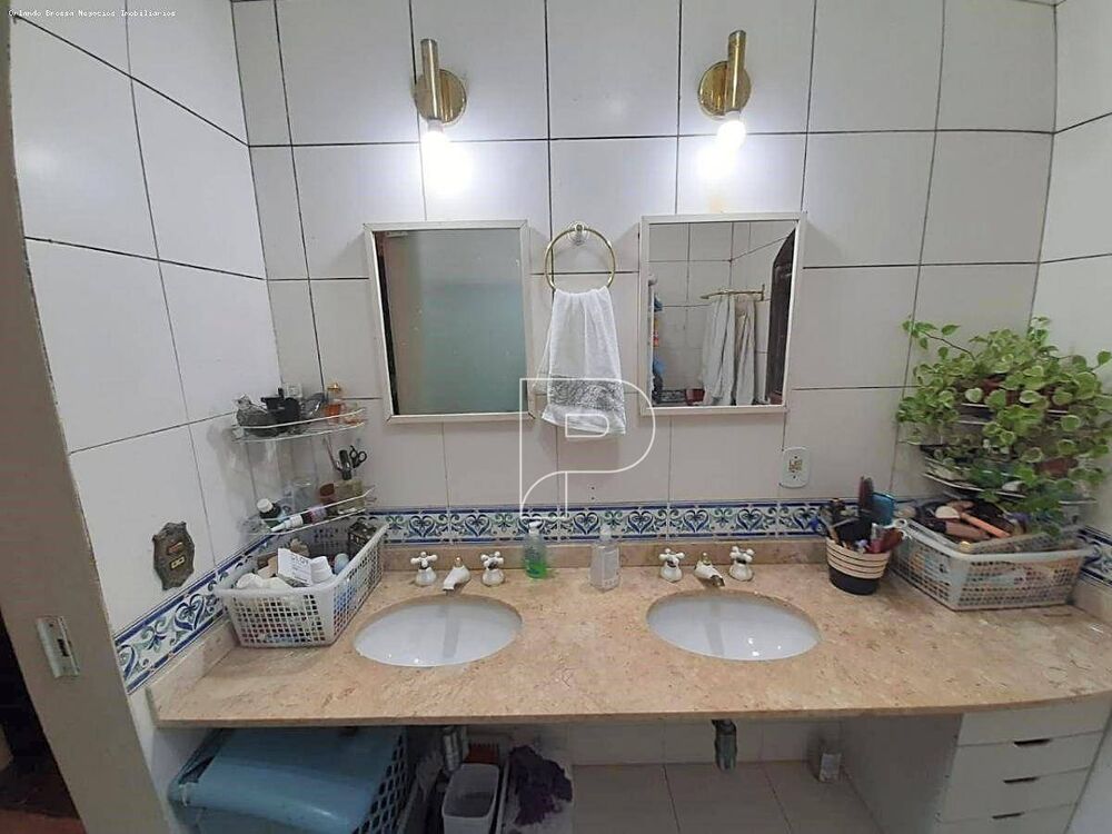 Casa, 3 quartos, 400 m² - Foto 1
