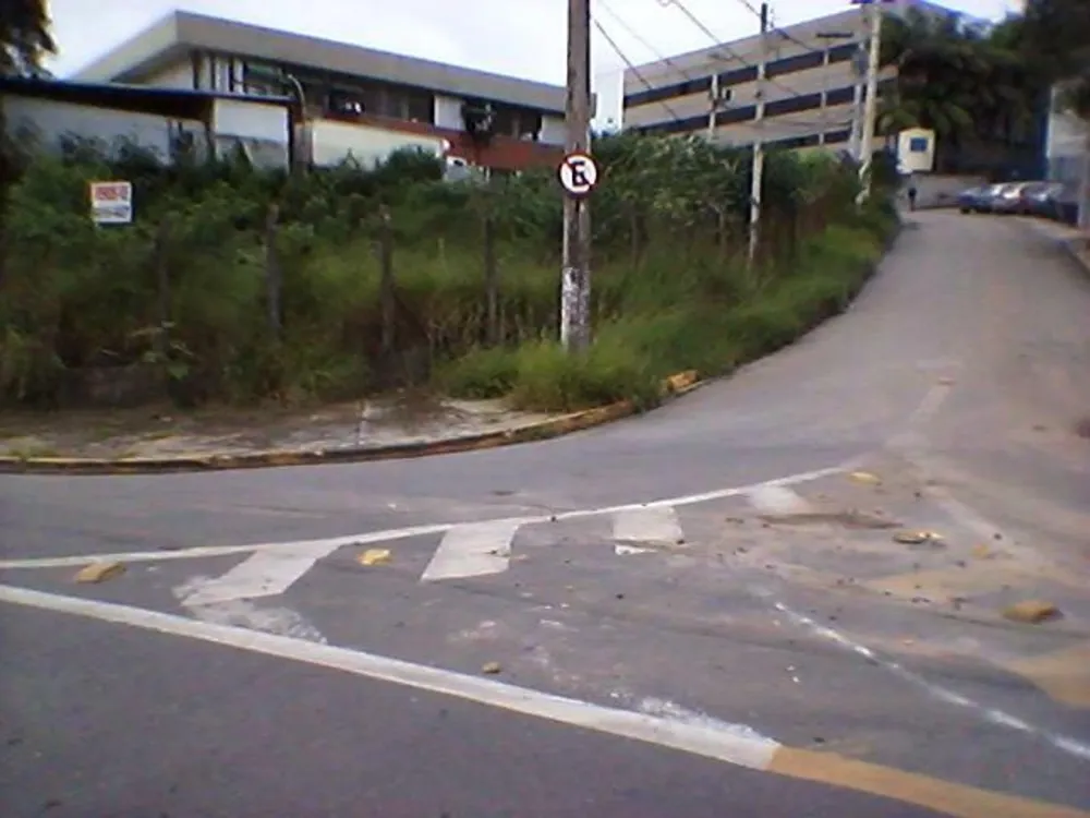 Terreno, 2078 m² - Foto 2