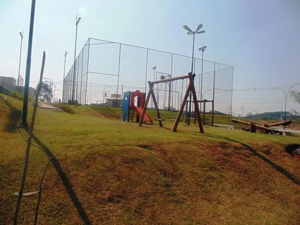 Loteamento e Condomínio, 770 m² - Foto 1