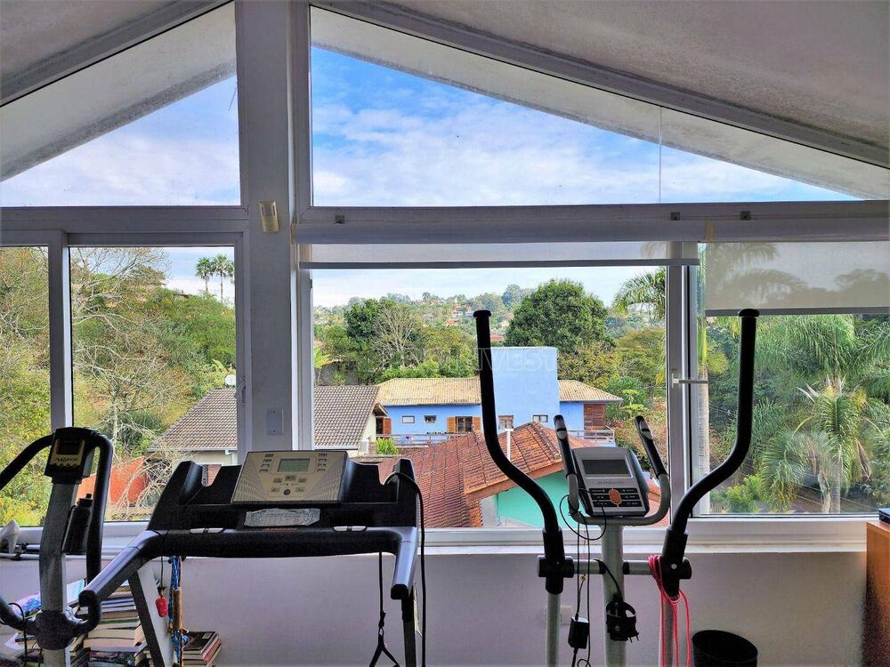 Casa de Condomínio à venda com 3 quartos, 565m² - Foto 3