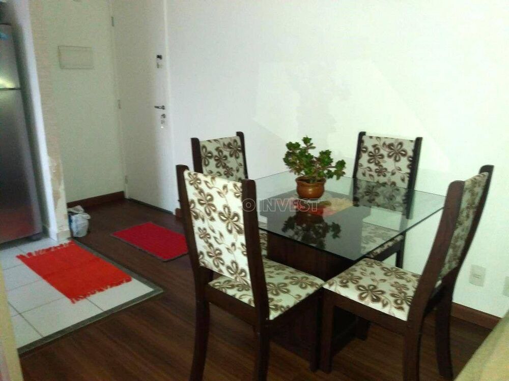 Apartamento à venda com 3 quartos, 74m² - Foto 2