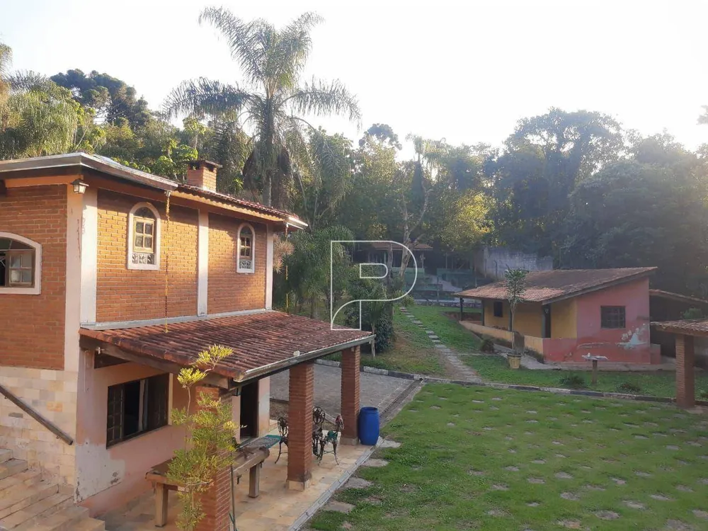 Chácara, 3 quartos, 5975 m² - Foto 1
