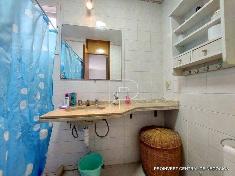 Casa de Condomínio à venda com 4 quartos, 270m² - Foto 11