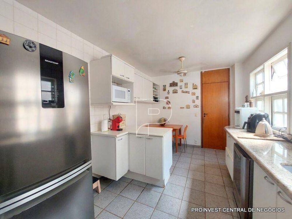Casa de Condomínio à venda com 4 quartos, 270m² - Foto 7