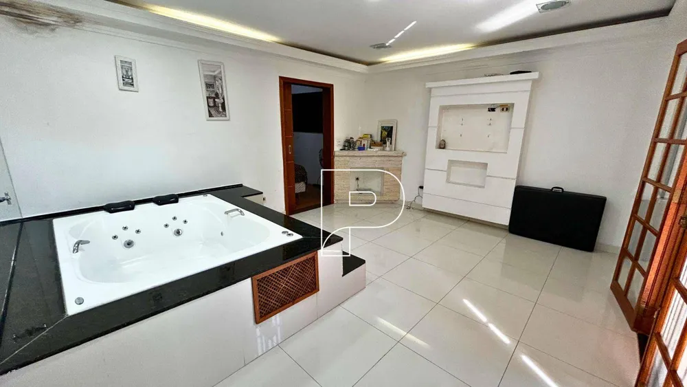 Casa, 5 quartos, 260 m² - Foto 3