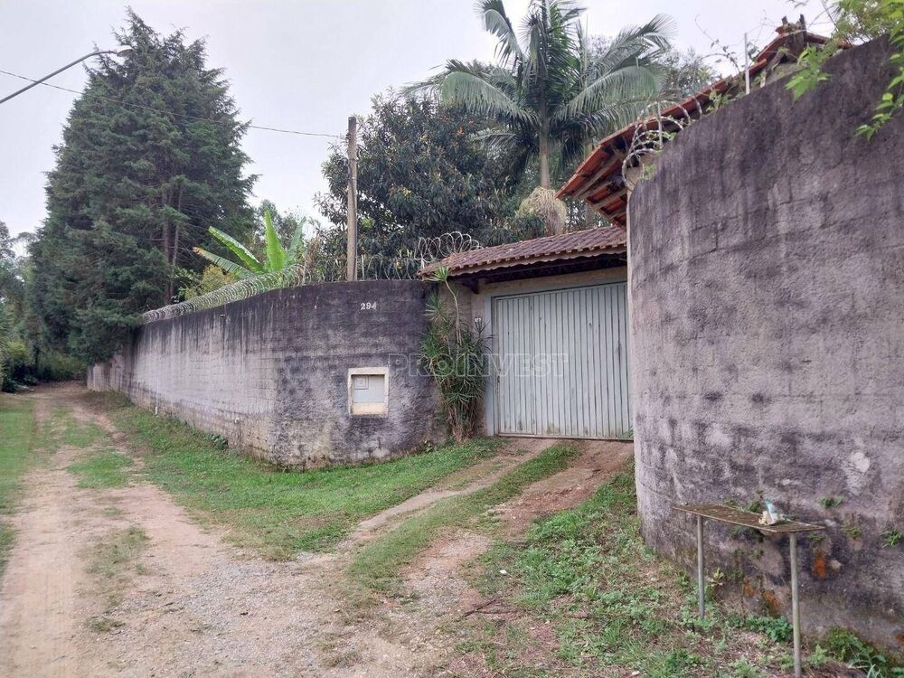 Chácara à venda com 3 quartos, 348m² - Foto 3
