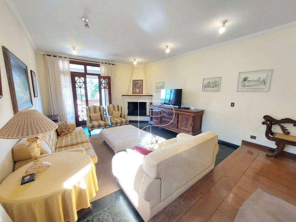 Casa de Condomínio à venda e aluguel com 4 quartos, 645m² - Foto 2