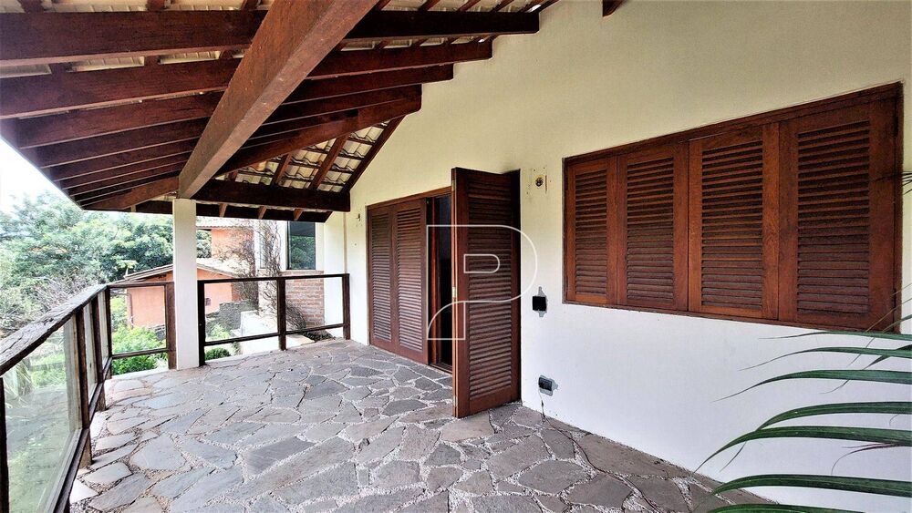 Casa, 4 quartos, 304 m² - Foto 2