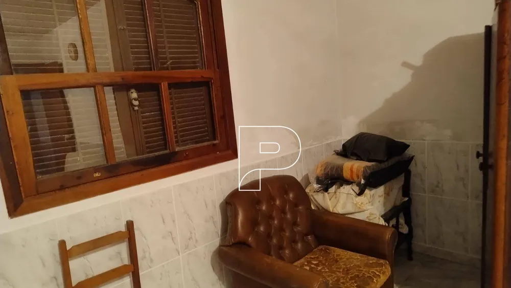 Chácara, 3 quartos, 2220 m² - Foto 2