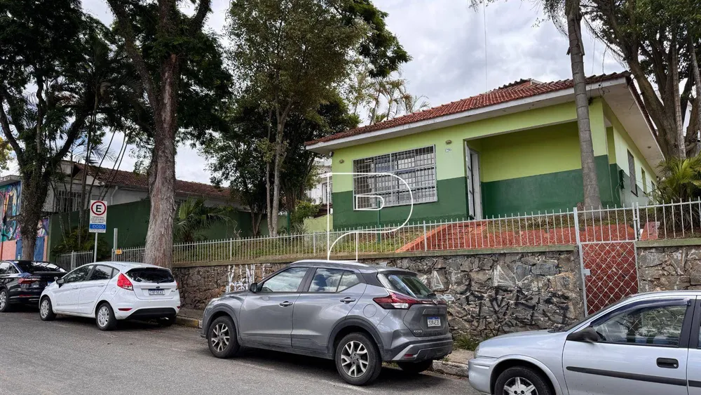 Casa, 1 quarto, 277 m² - Foto 1
