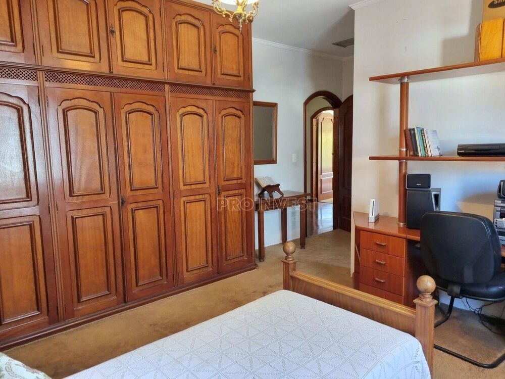 Casa, 4 quartos, 500 m² - Foto 1