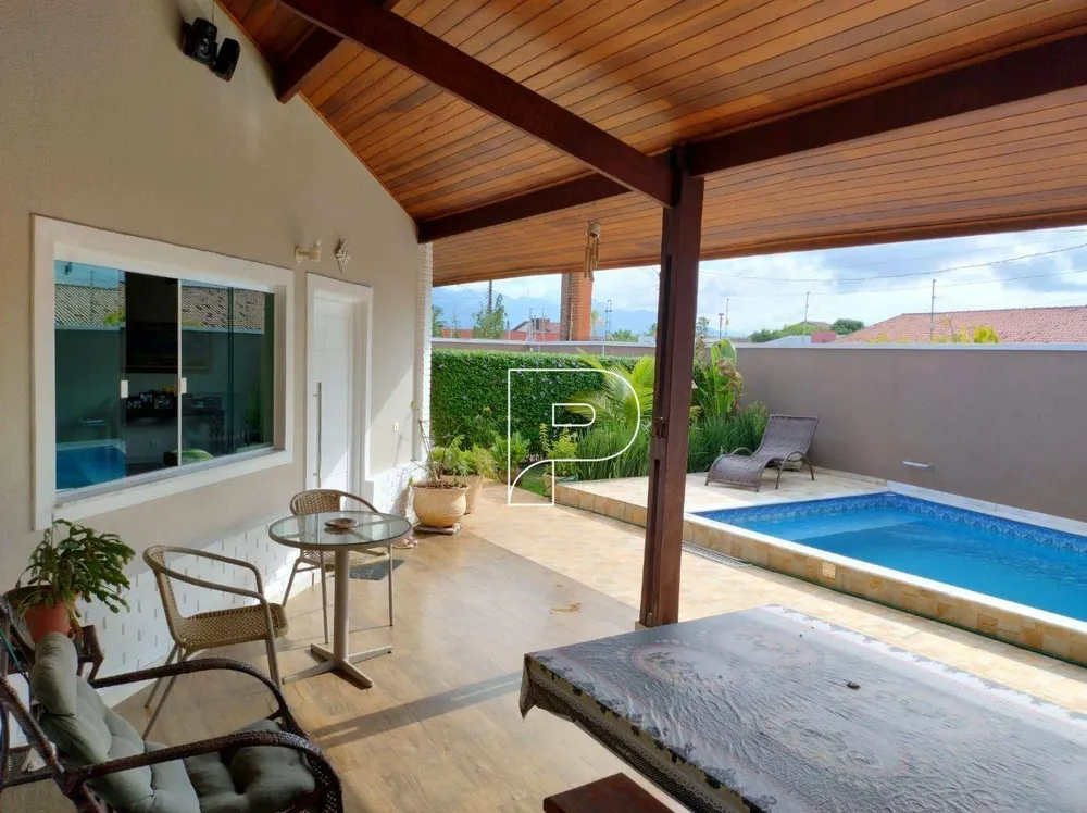 Casa, 3 quartos, 193 m² - Foto 2