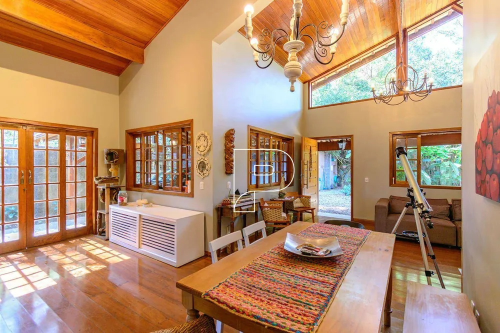 Casa, 4 quartos, 350 m² - Foto 2