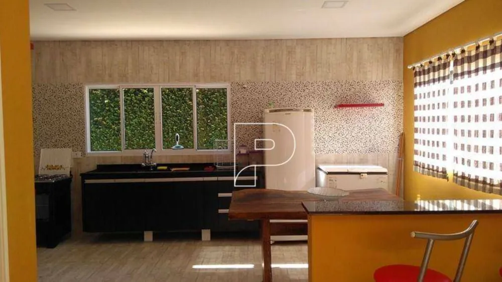 Casa, 3 quartos, 235 m² - Foto 1