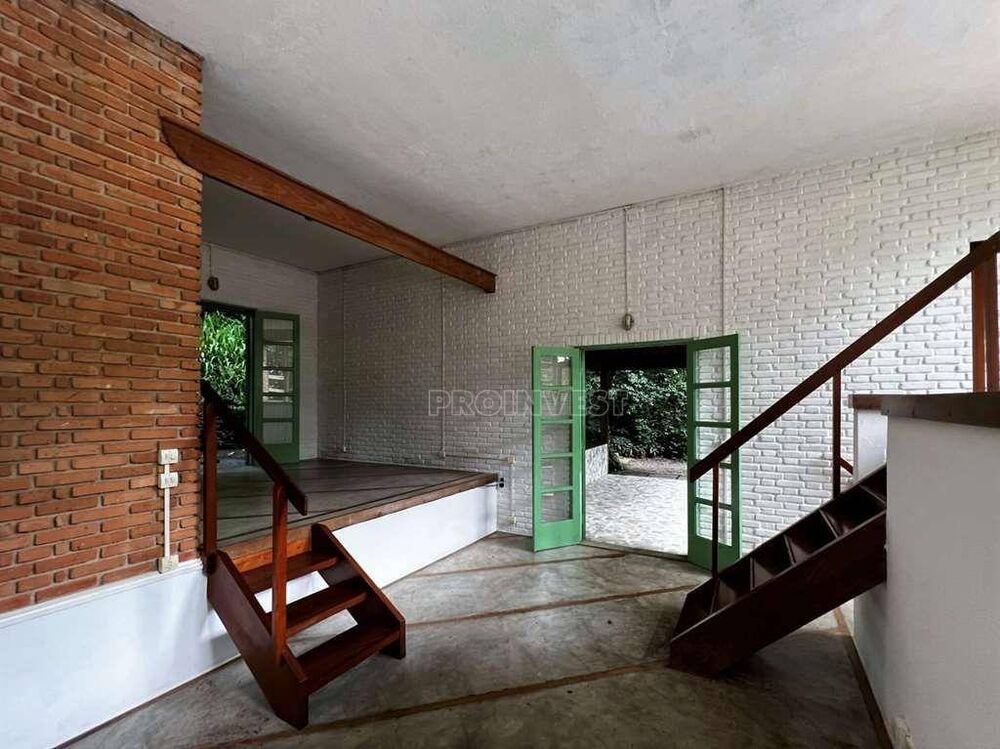Chácara à venda e aluguel com 1 quarto, 271m² - Foto 8