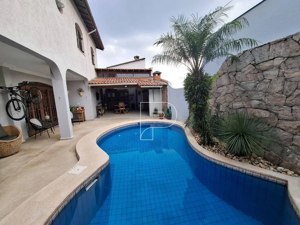 Casa, 3 quartos, 250 m² - Foto 9