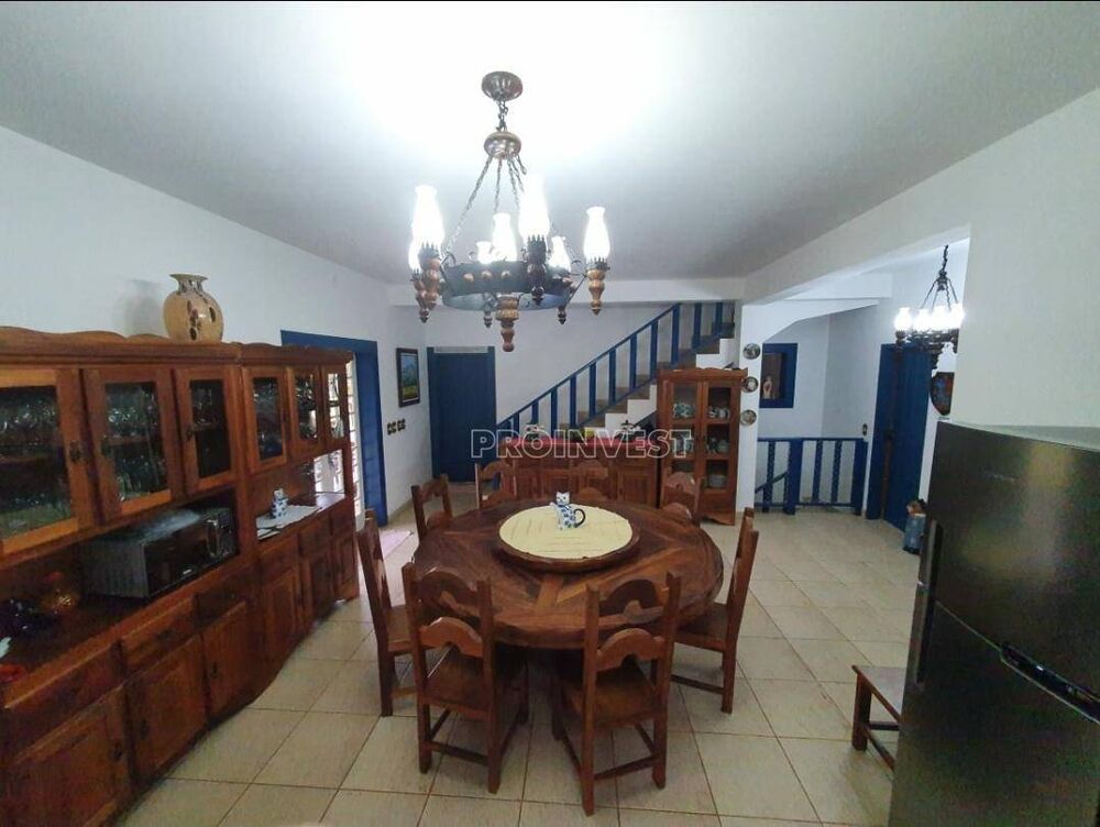 Casa de Condomínio à venda com 6 quartos, 474m² - Foto 3