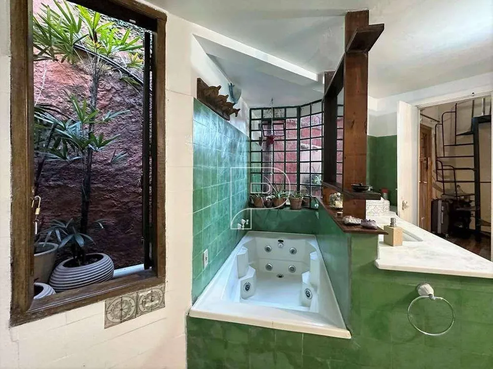 Casa, 5 quartos, 334 m² - Foto 4