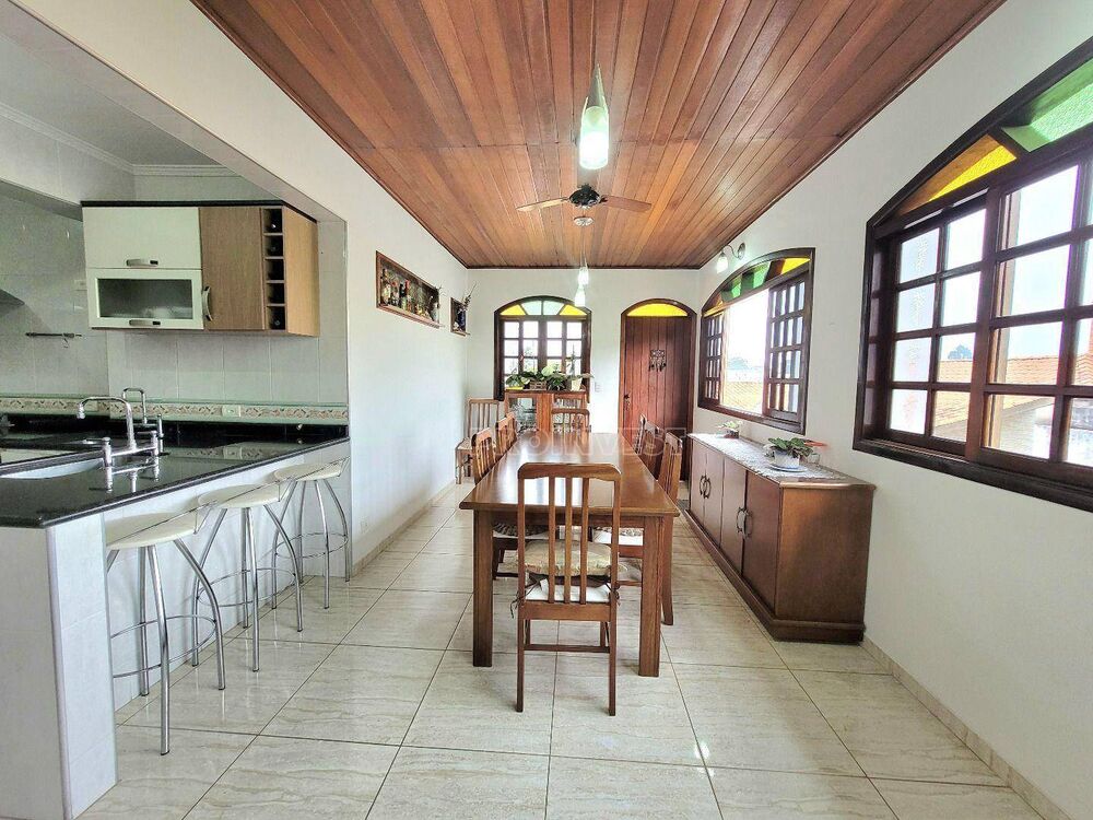 Casa, 4 quartos, 264 m² - Foto 4
