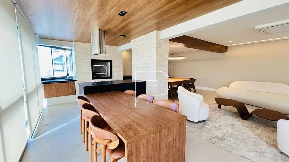 Apartamento, 3 quartos, 287 m² - Foto 1