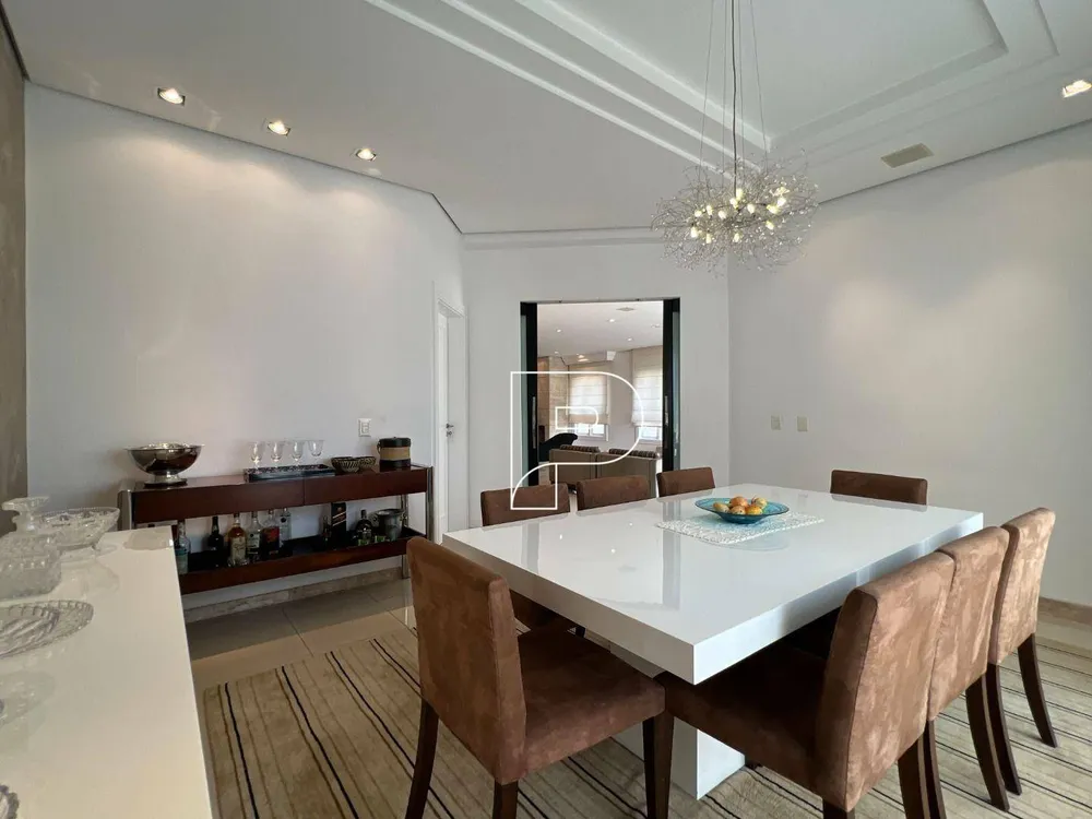 Casa, 4 quartos, 585 m² - Foto 1
