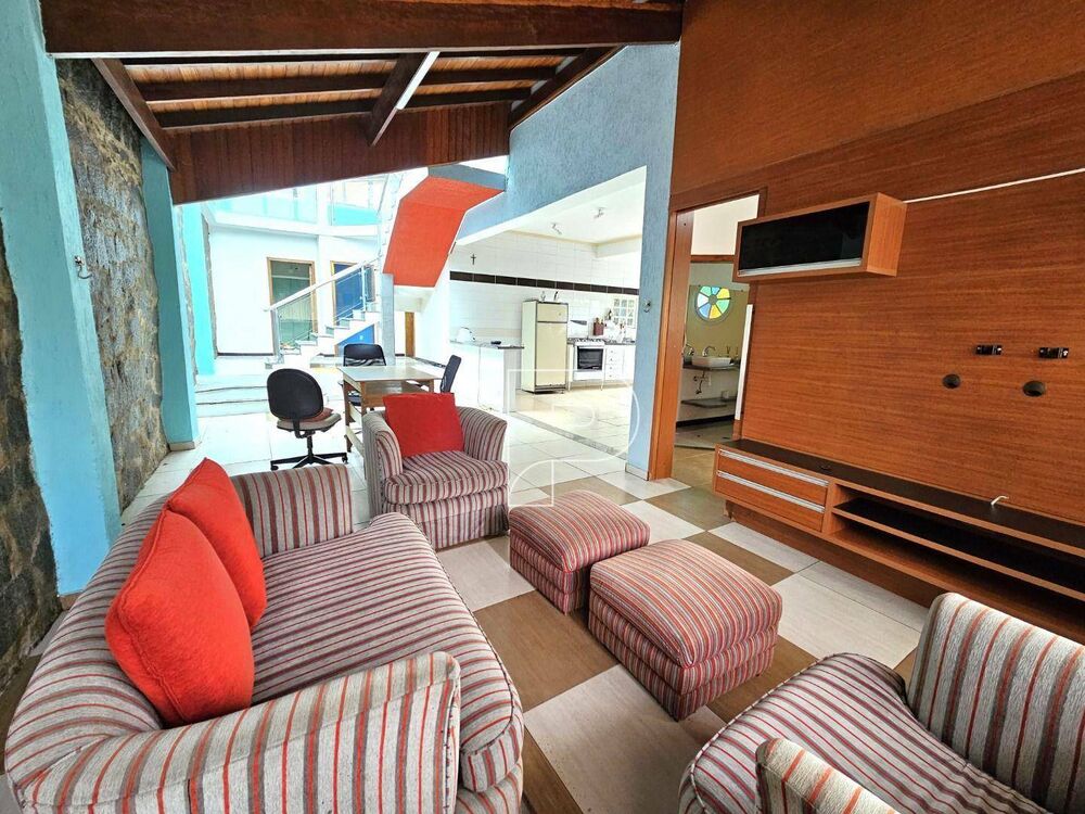 Casa, 3 quartos, 250 m² - Foto 6